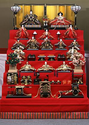 ガチャガチャの森：多彩なラインナップと子供から大人まで楽しめる魅力的なフィギュアショップ